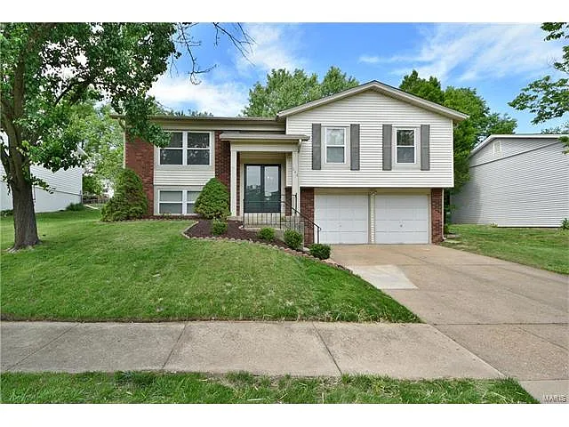 343 Parma Dr photo 1
