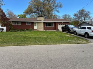3436 Butler Dr, Norton Shores, MI 49441