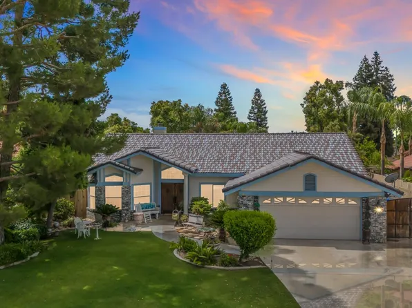 3315 Sierra Meadows Dr, Bakersfield, CA 93313