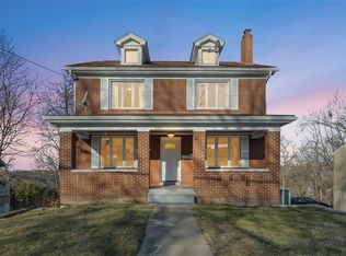 1026 Greentree Rd, Pittsburgh, PA 15220