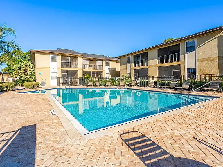 12293 Sailwinds Dr #203 — Photo 41