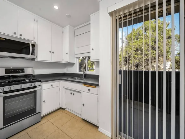 4350 Franklin, 4350 Franklin Ave APT 3, Los Angeles, CA 90027