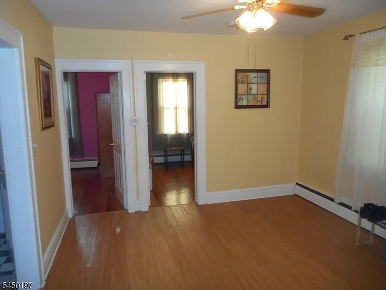 12 Campbell Ave — Photo 9