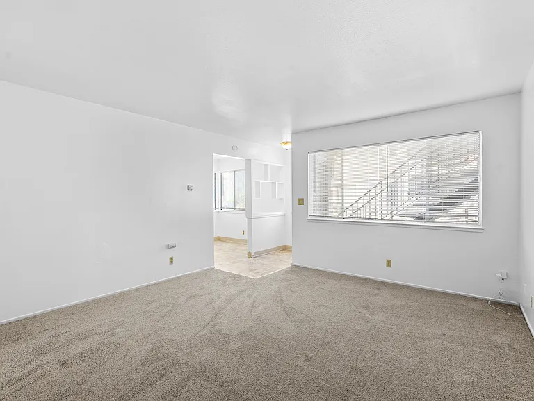 2329 Monroe St #2 — Photo 11