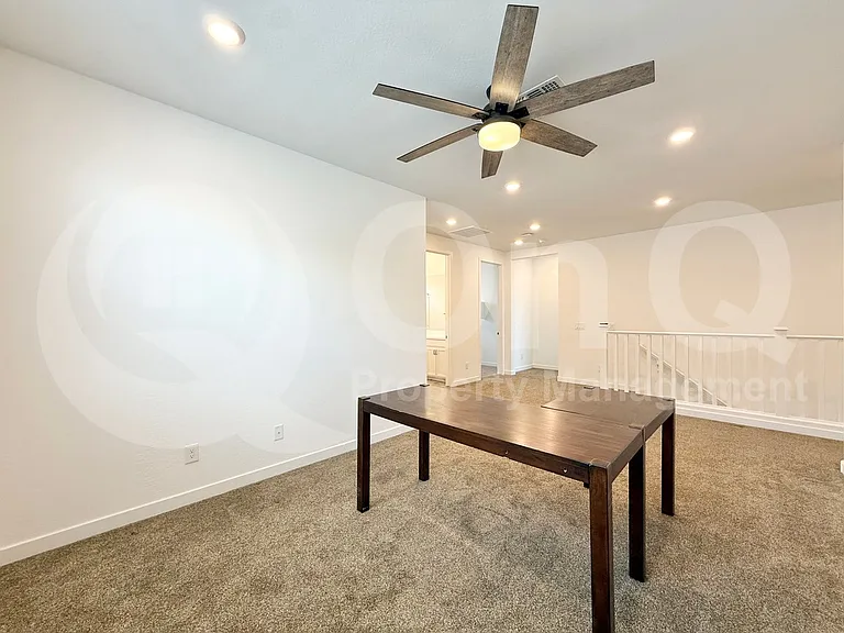1061 E Marlin Dr — Photo 16