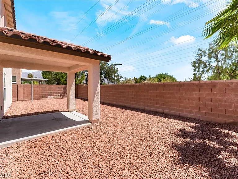8240 Calico Wind St — Photo 34