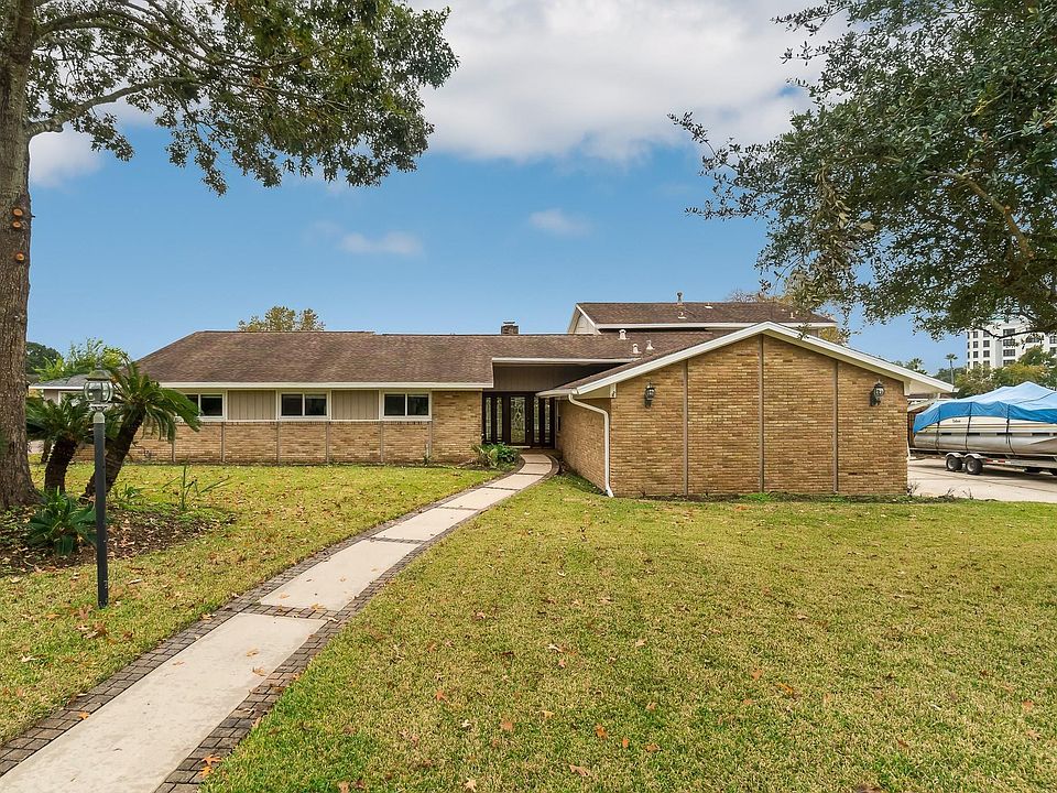 1st image of 1306 Antigua Ln