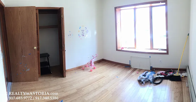 Rented by Alexiou Realty | media 3