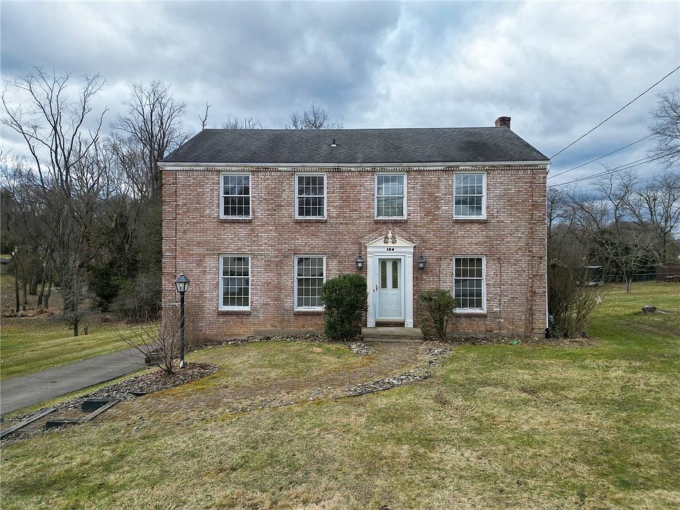 1st image of 104 Autumn Dr