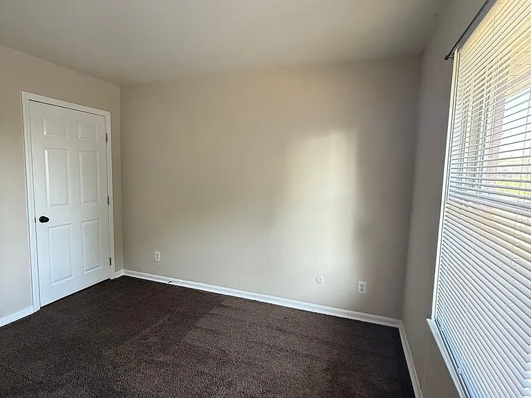 4220 Arrowrock Ave — Photo 9