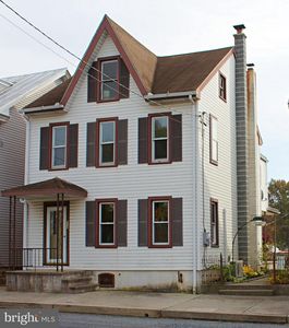 112 E Market St, Jonestown, PA, 17038
