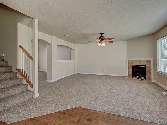 4th image of 4096 E Granger Dr