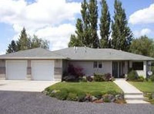 903 Harrison St, Colton, WA 99113