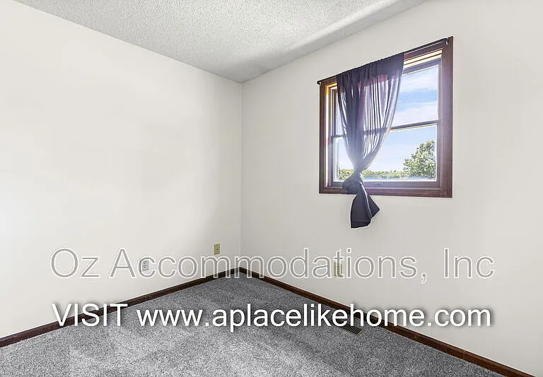 1105 Jeff Cir — Photo 13