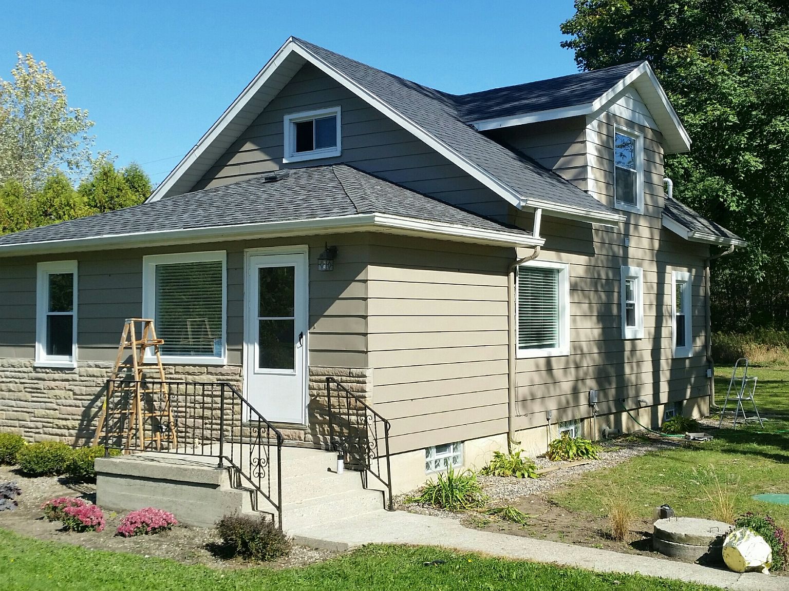 7694 Hanna Lake Ave SE, Caledonia, MI 49316 Zillow