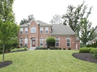 647 Polo Woods Dr, Cincinnati, OH 45244