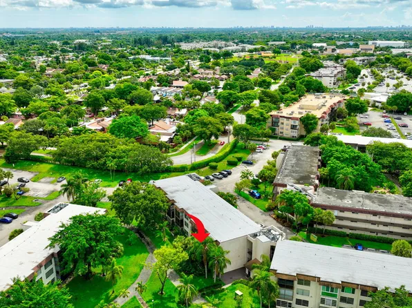 7480 NW 17th Street #206, Plantation, FL 33313