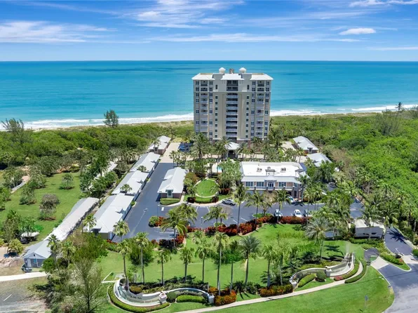 3702 N Highway A1a APT 204, Hutchinson Island, FL 34949
