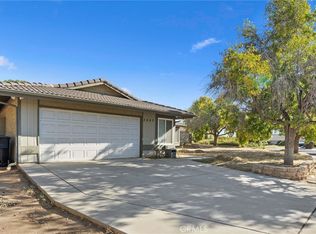 2862 Donner Way, Riverside, CA 92509