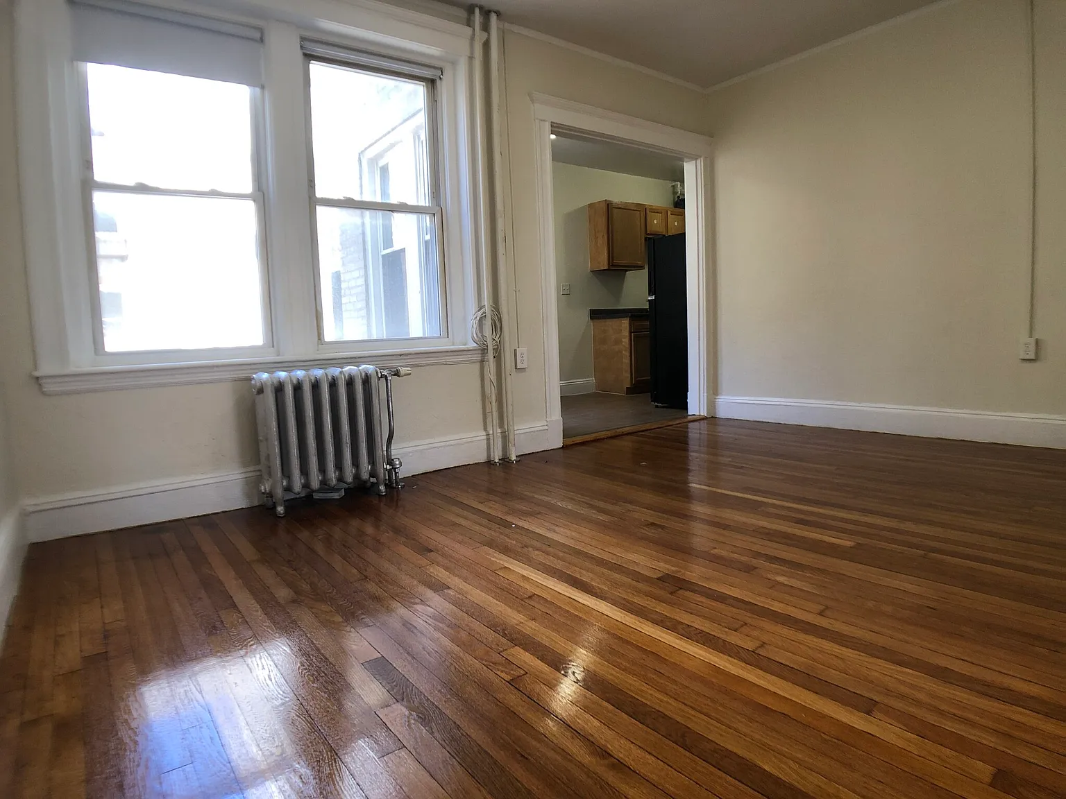 1 bed, 700 sqft, $2,400 — Photo 4