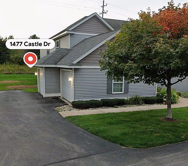 1st image of 1477 Castle Dr