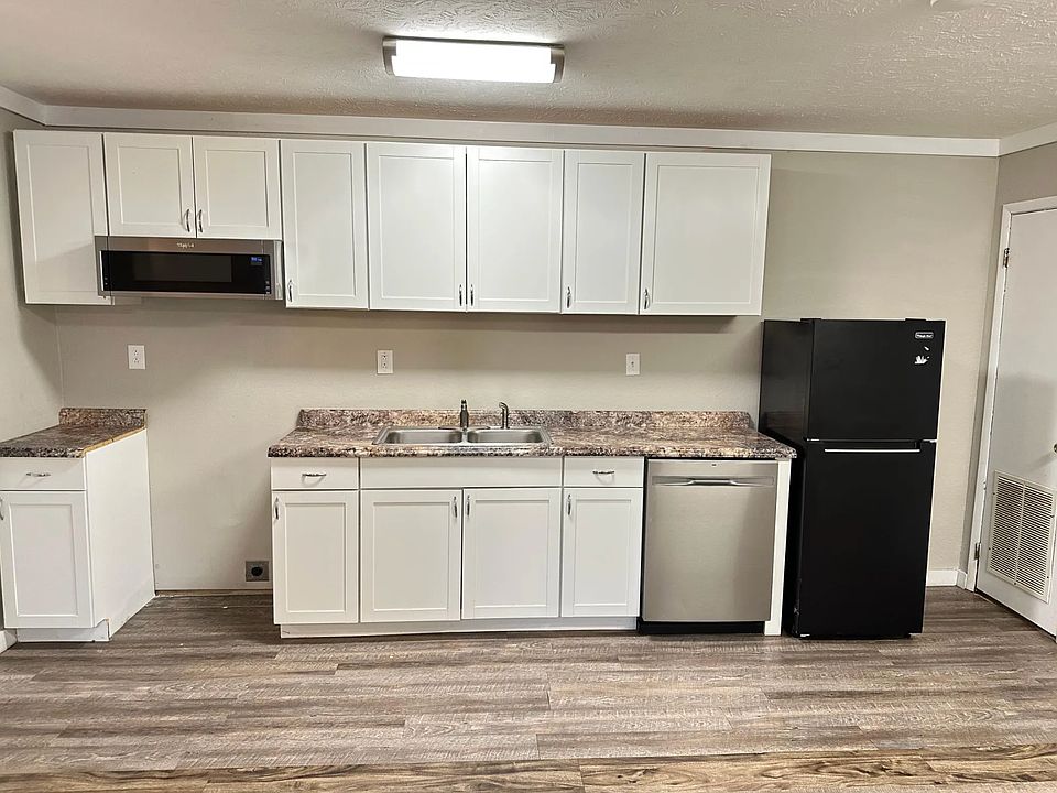 1st image of 1501 Autumn Ave