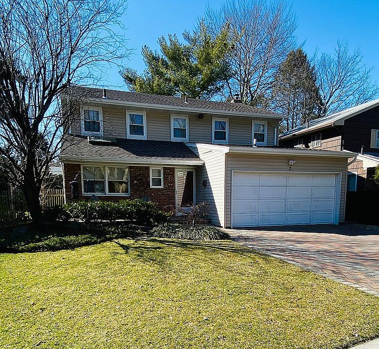 1st image of 7 Schooner Ln