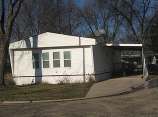 1123 Hillside Rd, Elgin, IL 60123