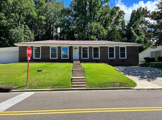 302 Hildegarde Ter, Vicksburg, MS 39183