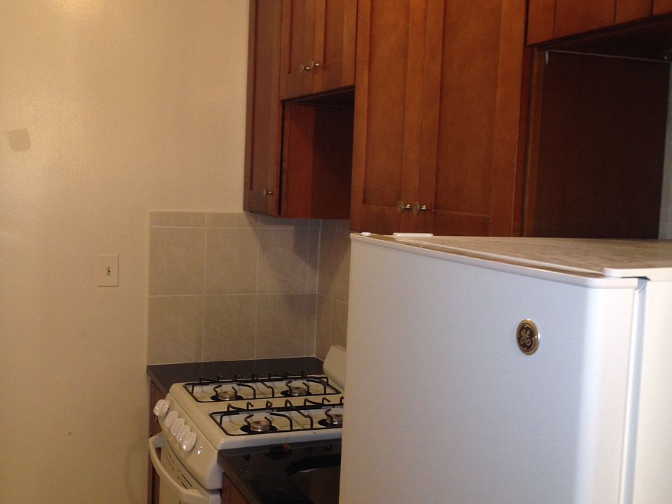 1st image of 8320 141st St #4