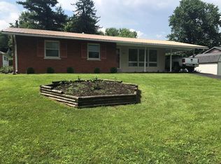 1825 Ranier Dr, Lexington, KY 40505