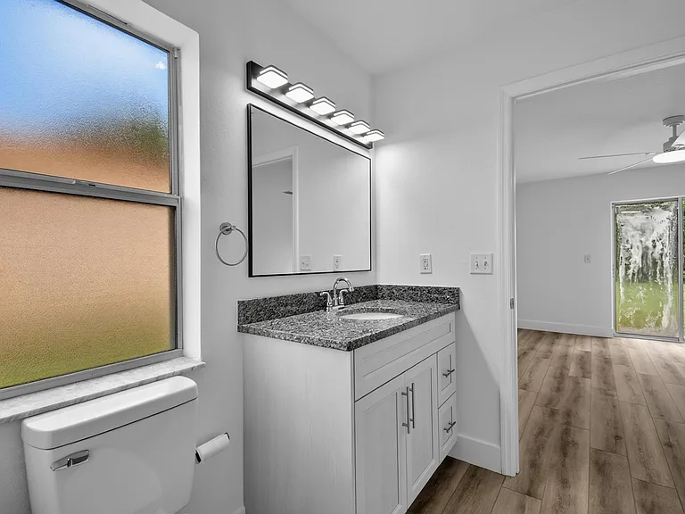 70 Ryan Dr — Photo 30