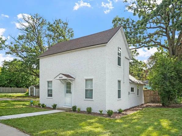 26030 2nd St W, Zimmerman, MN 55398