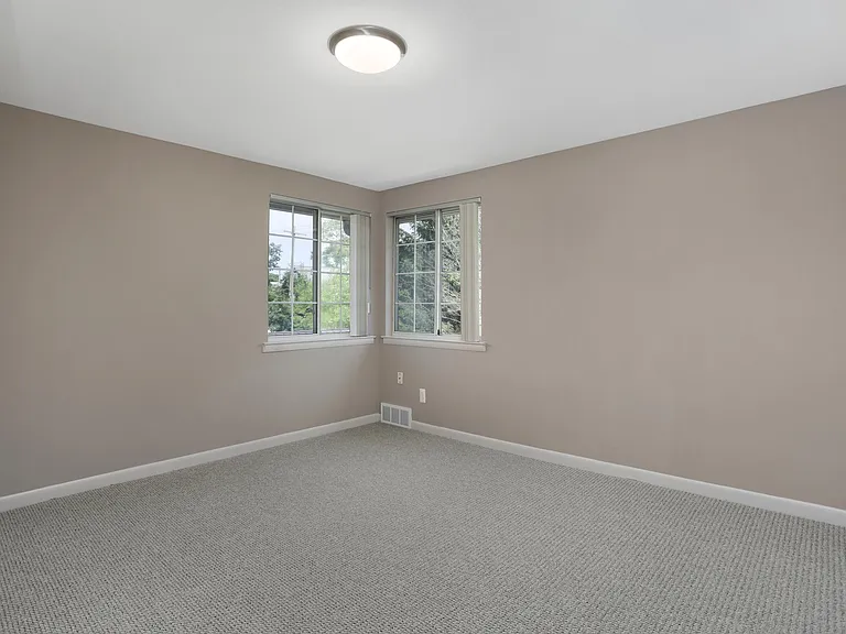 Edgewood Court 1 & 2 — Photo 14
