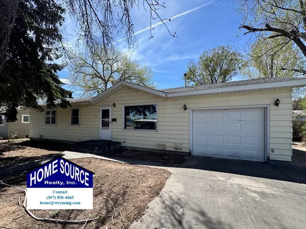 413 Elk Dr, Riverton, WY 82501