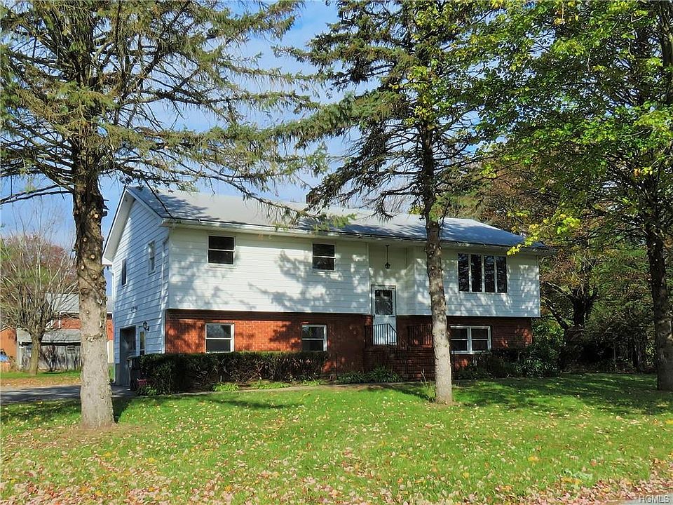 1st image of 24 Kay Dr