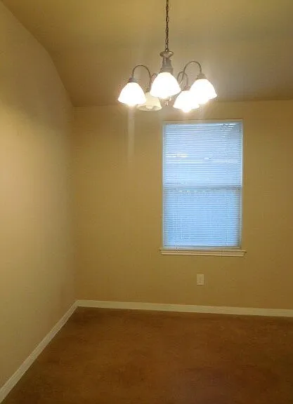 4403 Cambridge Dr #B — Photo 3