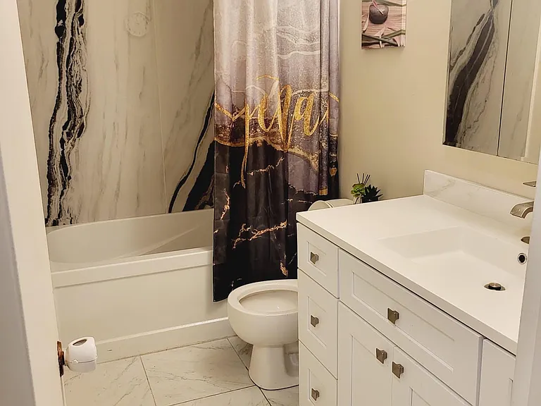 2307 Stonehenge Cres — Photo 15