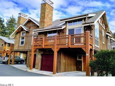 132 E Surfcrest Ave, Cannon Beach, OR, 97110