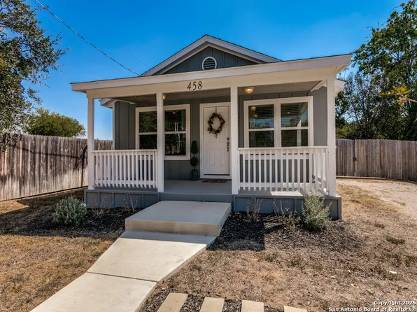 458 Seele St, New Braunfels, TX 78130