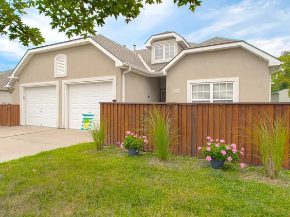 1212 S Kaydeen Ct, Independence, MO 64057