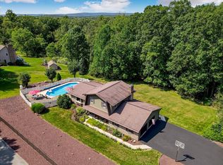 193 Ye Old Hauto Rd, Tamaqua, PA 18252