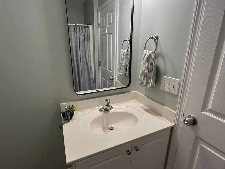 642 Hillside Dr — Photo 28