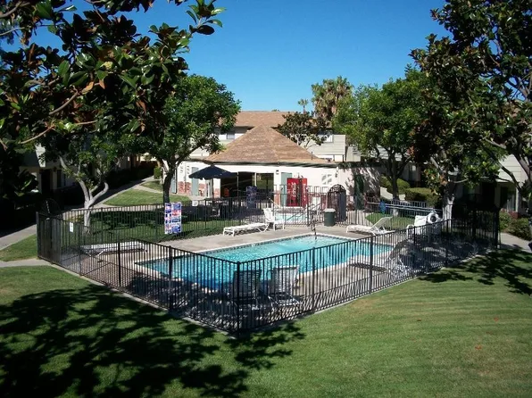 Shannon Arms, 950 S Magnolia Ave APT 33, El Cajon, CA 92020