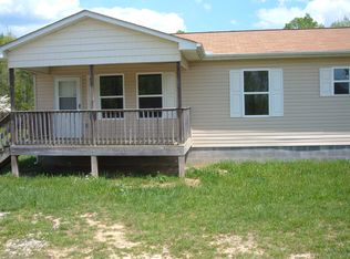 1019 Jane Phillips Rd, Oneida, TN 37841