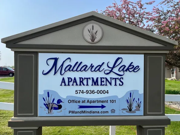 Two bedroom, 1 bathroom, patio