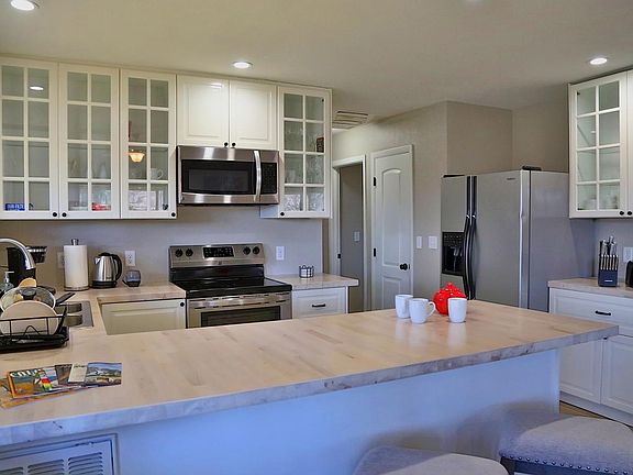 4th image of 163 Apple Blossom Dr