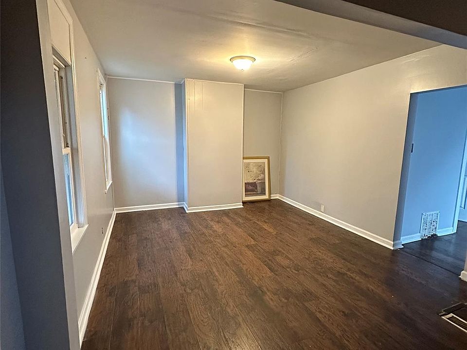 1st image of 39 Spruce Street