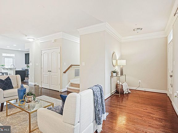 4th image of 12553 Horseshoe Bend Cir
