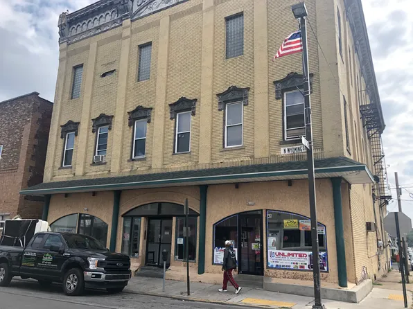 43 N Wyoming St #4, Hazleton, PA 18201